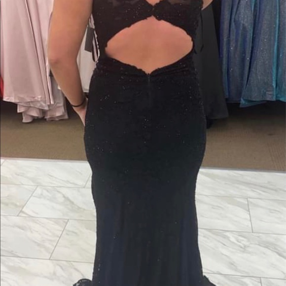 LaFemme prom dresss - Picture 2 of 2